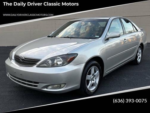 2004 Toyota Camry SE V6