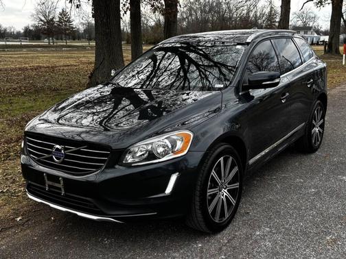 2015 Volvo XC60 T5 Premier
