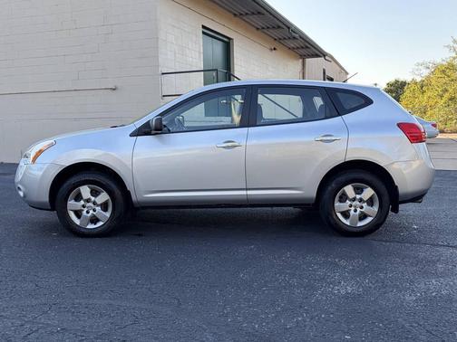 Silver Ice Metallic 2010 Nissan Rogue S