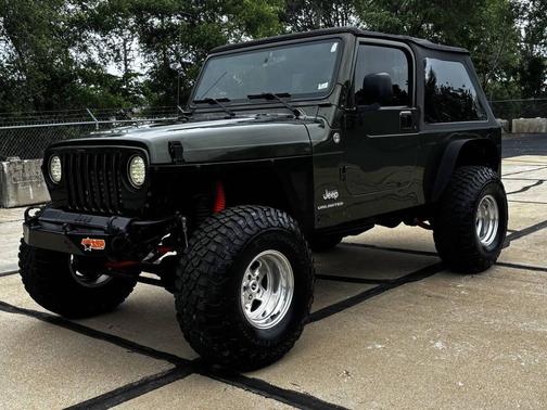 Green 2006 Jeep Wrangler Unlimited