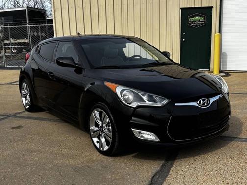 2013 Hyundai Veloster Base