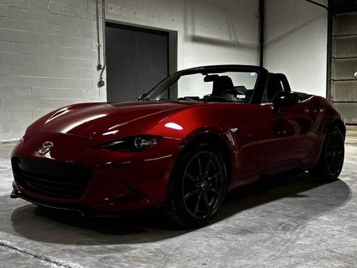 2016 Mazda MX-5 Miata Club