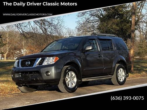 2011 Nissan Pathfinder SV