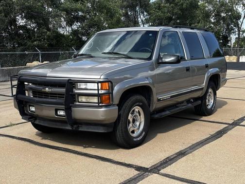 Pewter 2000 Chevrolet Tahoe Z71