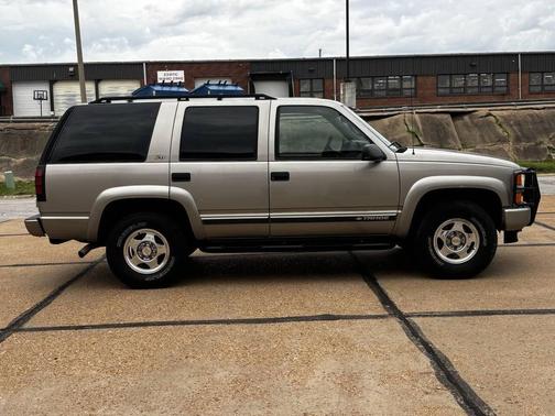Pewter 2000 Chevrolet Tahoe Z71