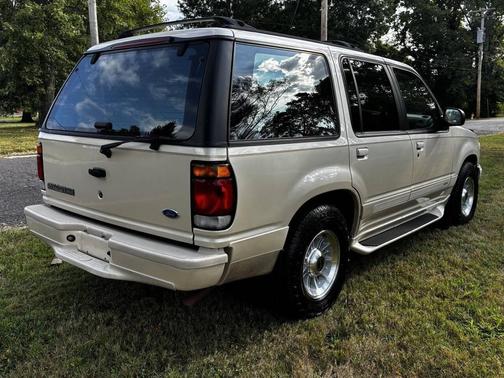 1996 Ford Explorer Limited