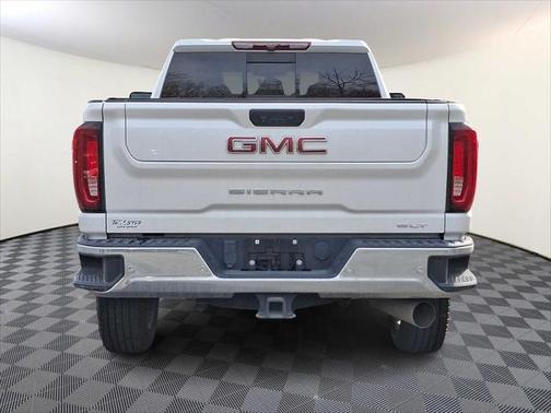 2021 GMC Sierra 2500 SLT