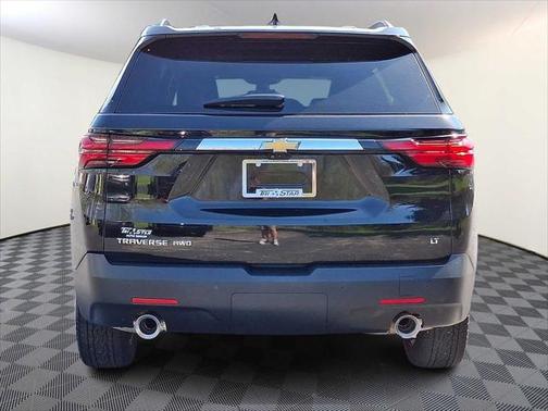 2022 Chevrolet Traverse LT Leather