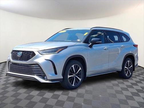 2022 Toyota Highlander XSE
