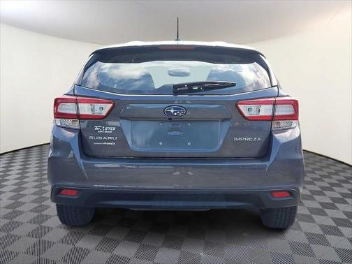 2019 Subaru Impreza 2.0i