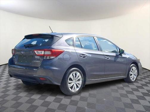 2019 Subaru Impreza 2.0i