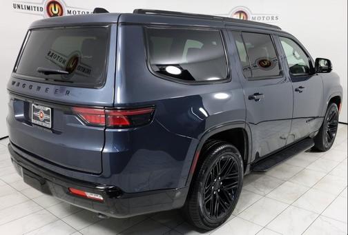 2024 Jeep Wagoneer Series II Carbide