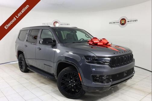 Baltic Gray Metallic Clearcoat 2024 Jeep Wagoneer Series II Carbide 4x4