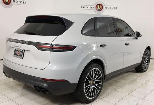 Quartzite Grey Metallic 2020 Porsche Cayenne S