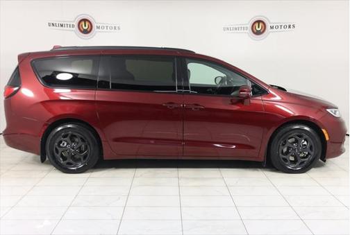 2021 Chrysler Pacifica Hybrid Touring L