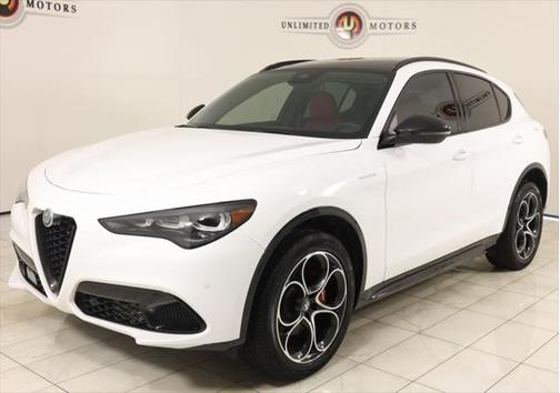 2024 Alfa Romeo Stelvio Veloce AWD