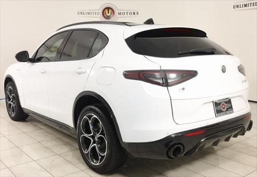 2024 Alfa Romeo Stelvio Veloce AWD