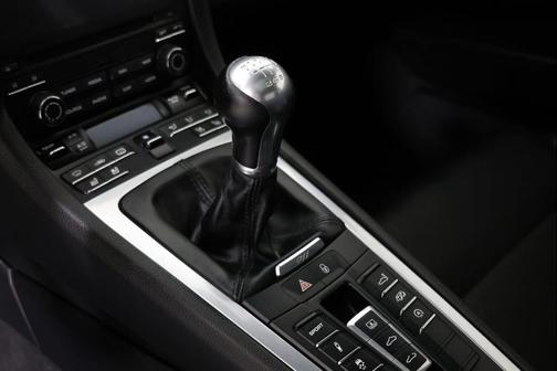 2018 Porsche 911 Carrera