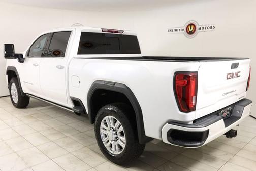 White Frost Tricoat 2022 GMC Sierra 2500 Denali