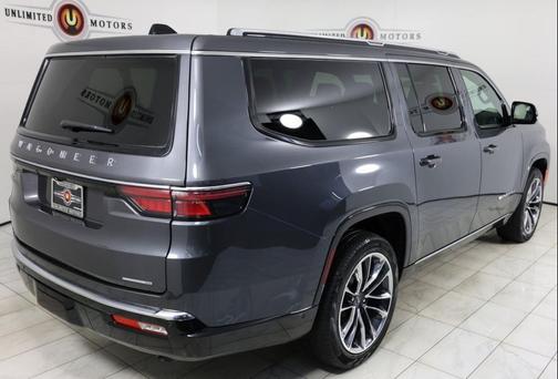 2024 Jeep Wagoneer L Series III 4x4