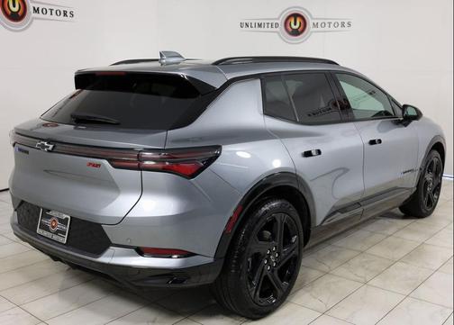 2025 Chevrolet Equinox EV RS