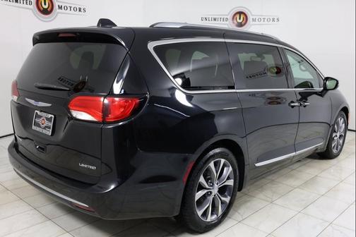 2018 Chrysler Pacifica Limited