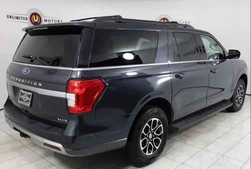 Gray Metallic 2024 Ford Expedition Max XLT