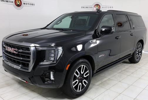 2021 GMC Yukon XL 4WD AT4