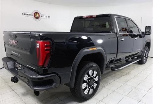 2024 GMC Sierra 2500 Denali