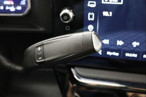 Onyx Black 2024 GMC Sierra 2500 AT4