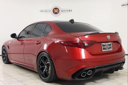 Rosso Competizione Tri-Coat 2021 Alfa Romeo Giulia Quadrifoglio