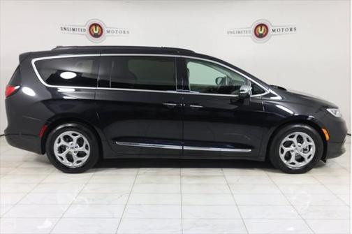 2022 Chrysler Pacifica Limited