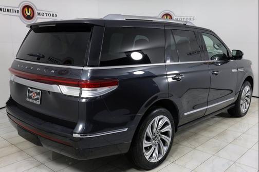 2023 Lincoln Navigator Reserve