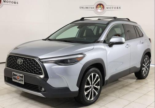 Sonic Silver 2022 Toyota Corolla Cross XLE