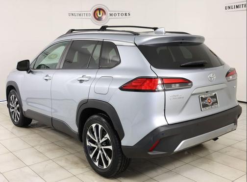 Sonic Silver 2022 Toyota Corolla Cross XLE