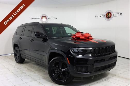 Diamond Black Crystal Pearlcoat 2022 Jeep Grand Cherokee L Altitude