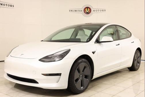 2022 Tesla Model 3 Long Range