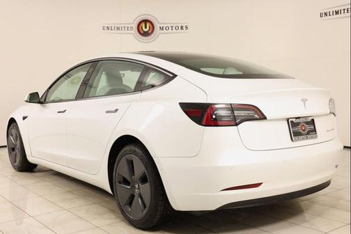 2022 Tesla Model 3 Long Range