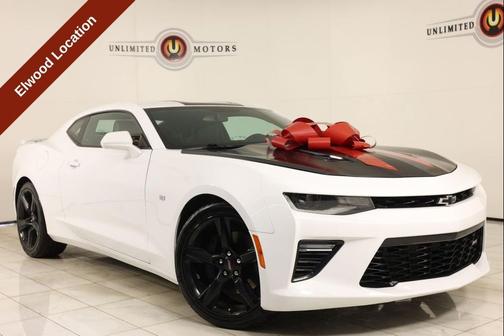Summit White 2016 Chevrolet Camaro 2SS