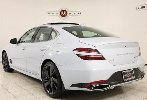2022 Genesis G70 3.3T AWD