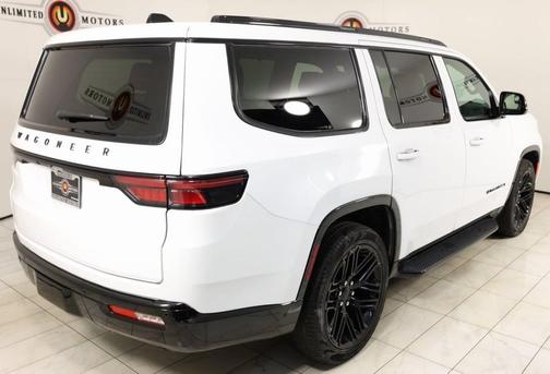 2024 Jeep Wagoneer Series II Carbide 4x4