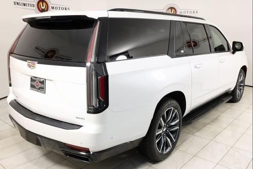 2022 Cadillac Escalade ESV Sport Platinum