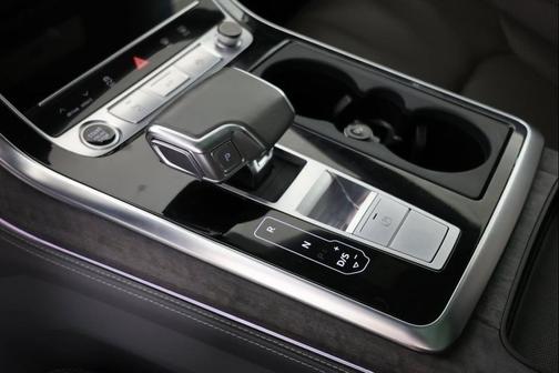 2023 Audi Q8 55 Prestige