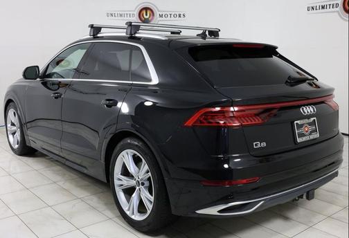 2023 Audi Q8 55 Prestige