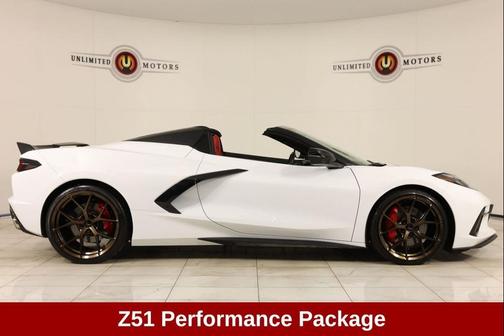 Arctic White 2021 Chevrolet Corvette Stingray w/2LT