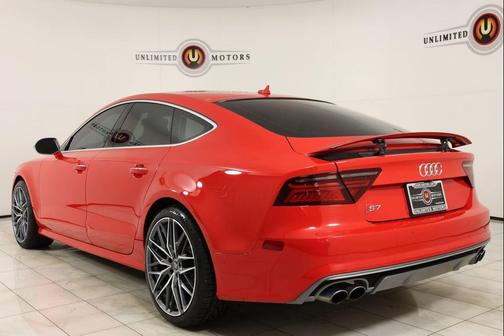 Misano Red Pearl Effect 2016 Audi S7 4.0T