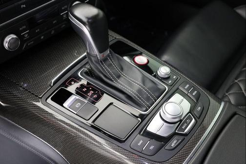 Misano Red Pearl Effect 2016 Audi S7 4.0T