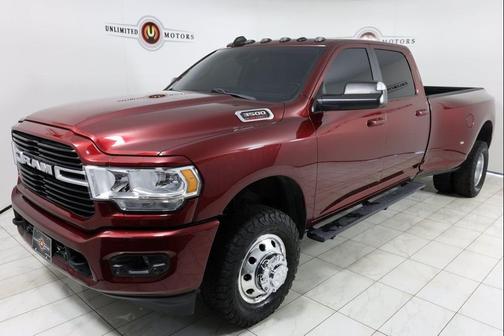 2020 RAM 3500 Big Horn Crew Cab 4x4 8' Box