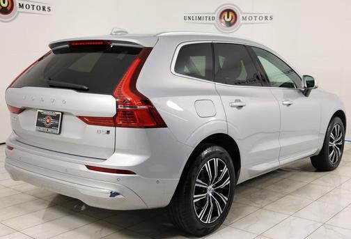 2022 Volvo XC60 B5 Inscription