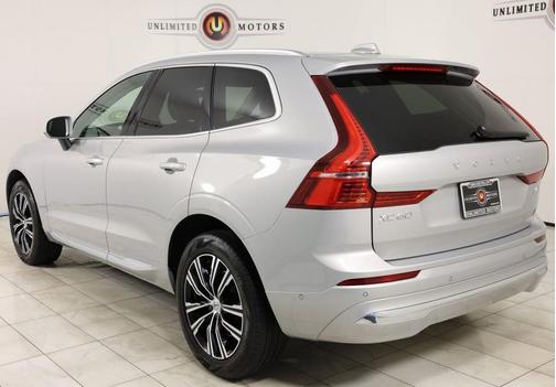 2022 Volvo XC60 B5 Inscription